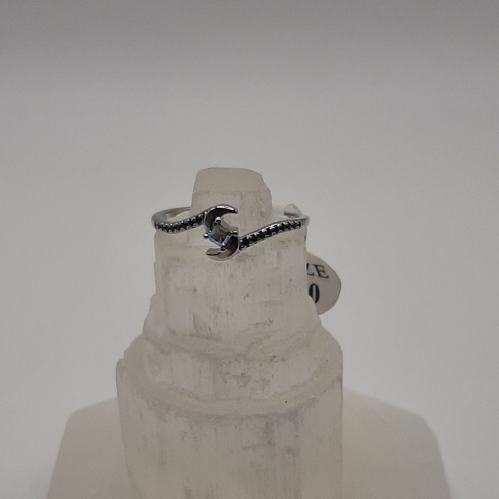 R1030 Moon Ring Plated - Fragrant Jewels